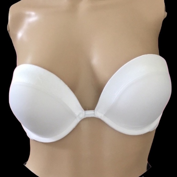 Maidenform Other - Maidenform 34C 🤍